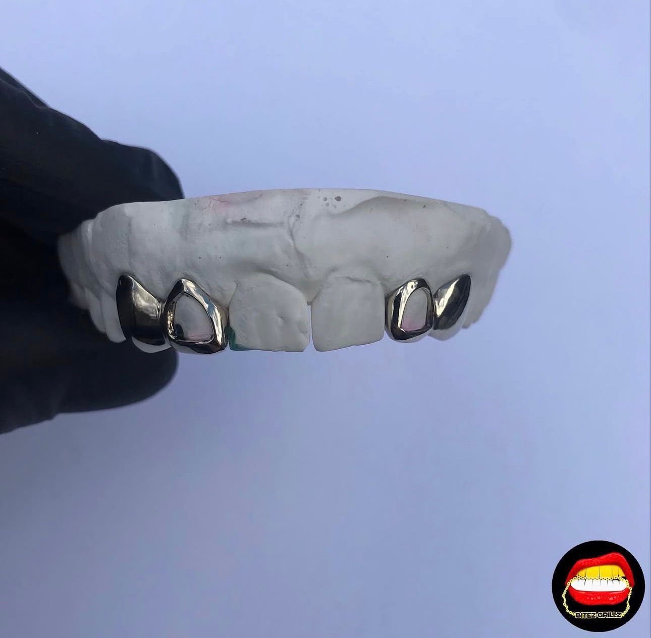 2 x Window Lateral & 2 Solid Canines - Bitez Grillz