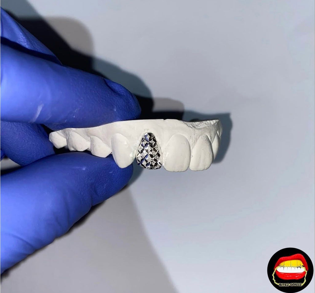Lateral Diamond Dust Cut - Bitez Grillz