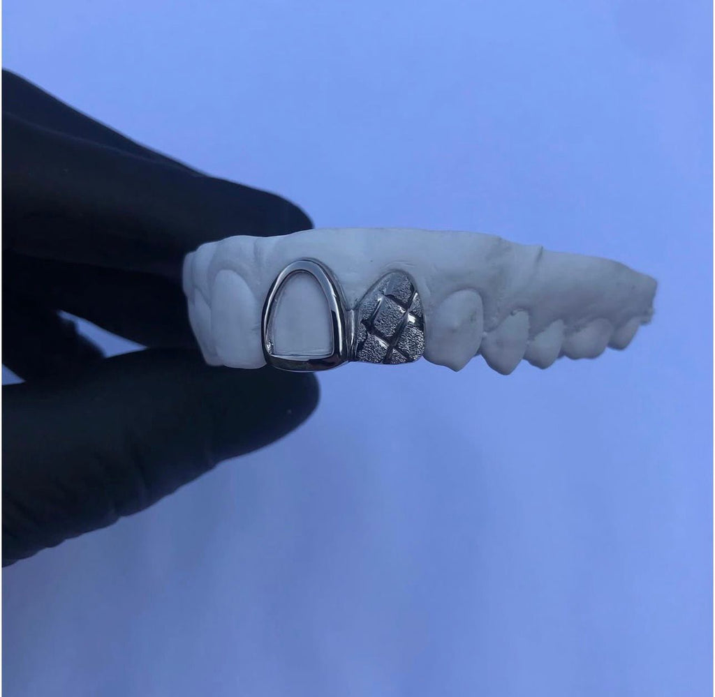Lateral Diamond Dust Cut & Front Plain Window - Bitez Grillz