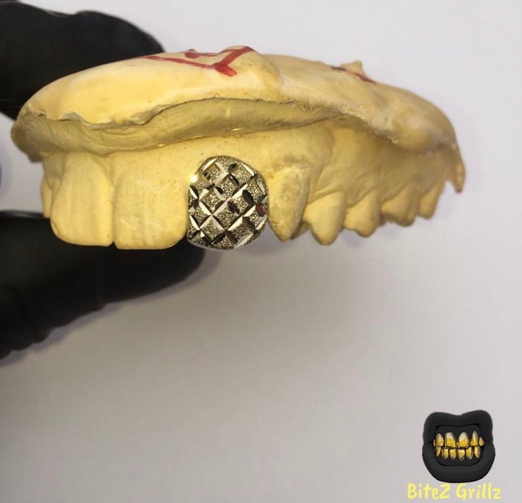 Lateral Diamond Dust Cut - Bitez Grillz